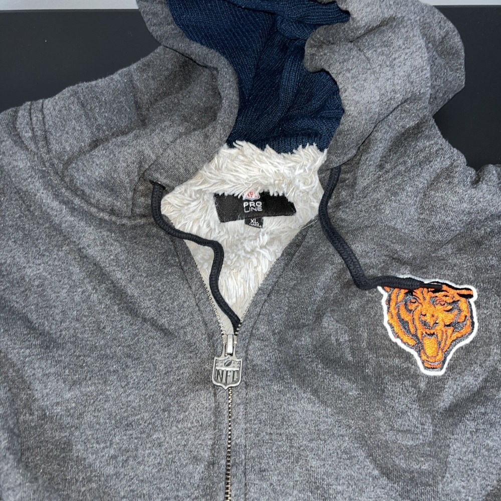 NFL Pro Line Hoodie Chicago Bears Full Zip Jacket Coat Sherpa-Lined Fleece XL - Picture 2 of 9